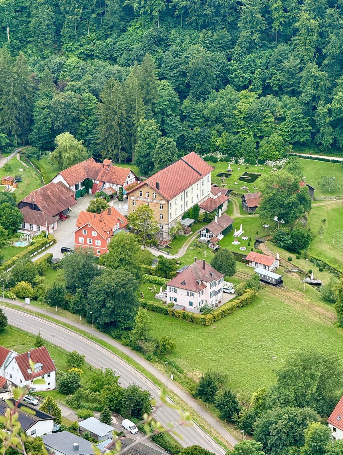 WhatsApp Image 2025-12-18 at 19.04.10